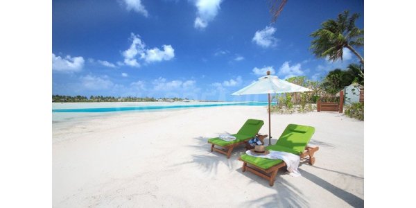 Naladhu Maldives Resort